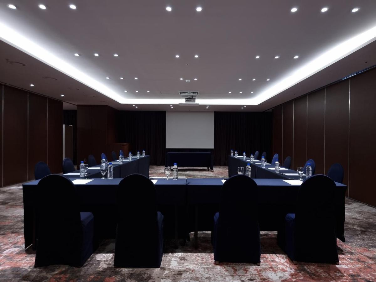 Ibis Ambassador Suwon Hotell Eksteriør bilde